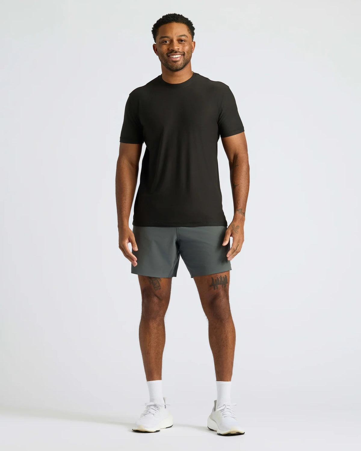 Camiseta Básica Premium (Hombre) · Pack 3 Colores