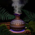 Difusor Humidificador de Aromas — niebla ultrasónica, luz LED 7 colores y 300 ml, silencioso